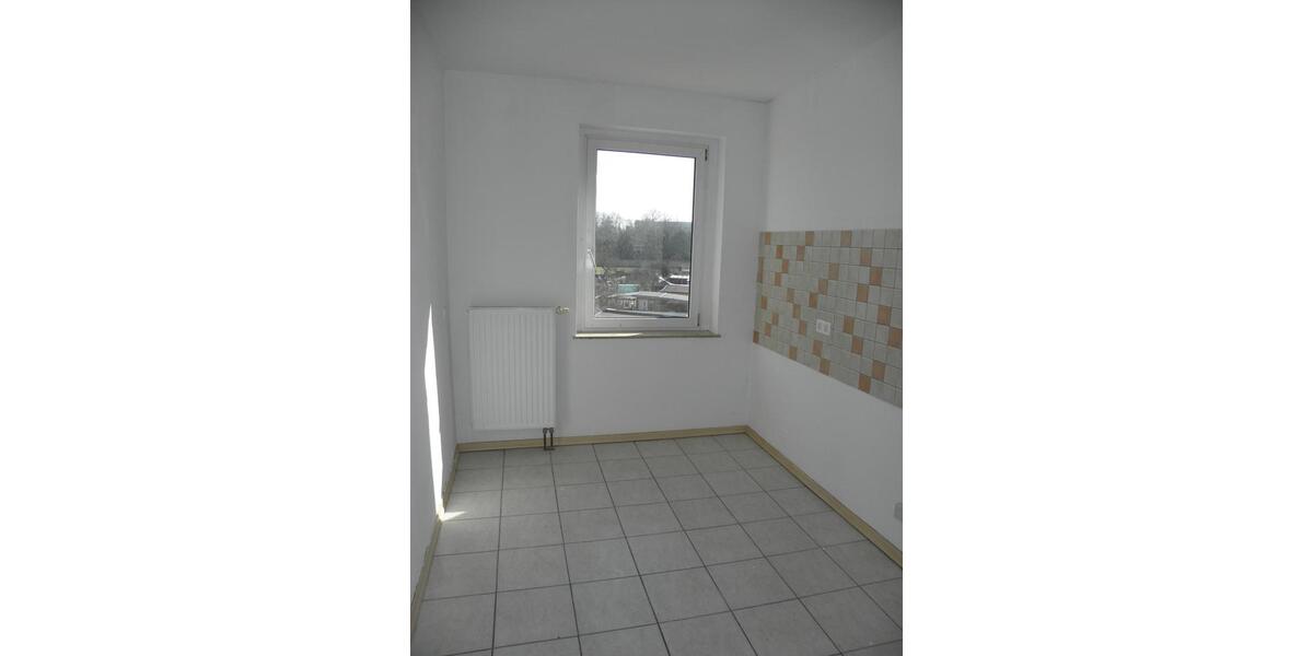 Etagenwohnung Magdeburg Lemsdorf - 2 Zimmer, 64 m&sup2;, 330&euro; | Angebot:24827640