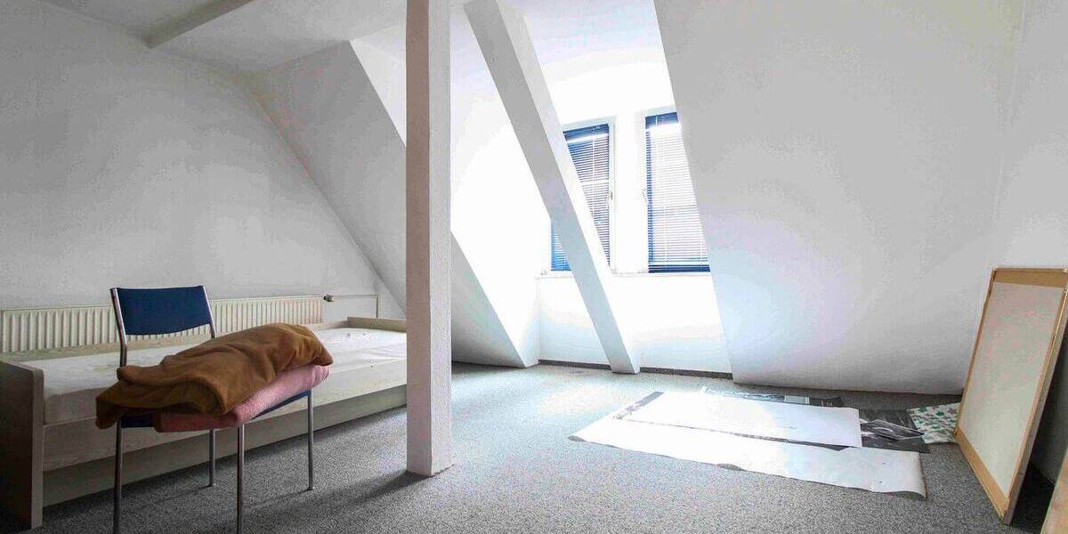 Mehrfamilienhaus, Wohnhaus Magdeburg Sudenburg - 9 Zimmer, 280 m&sup2;, 400.000&euro; | Angebot:26584463