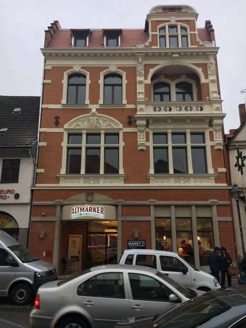 Einzelhandel in Burg 1.600 € 71.35 m² zimmer