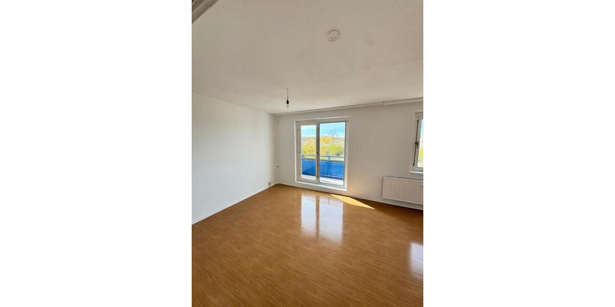 Etagenwohnung Schönebeck (Elbe) - 4 Zimmer, 65 m&sup2;, 429&euro; | Angebot:26130062
