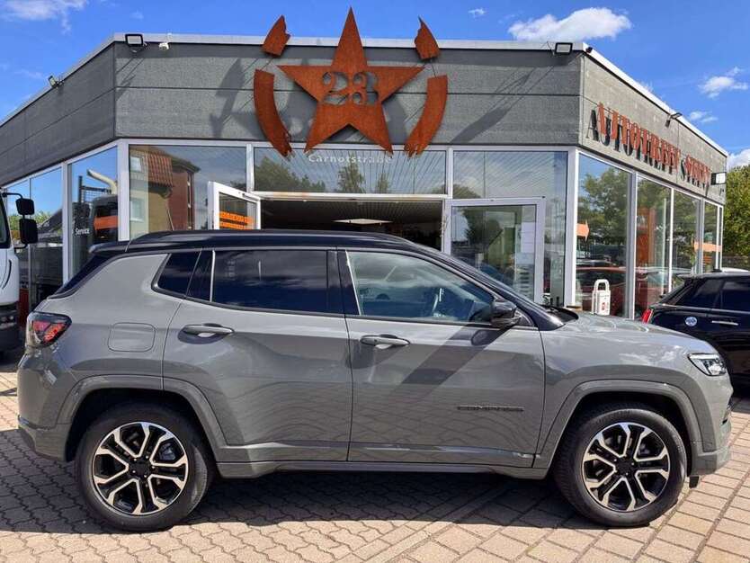 Jeep Compass 28.000 km 24.950 € Magdeburg 39120