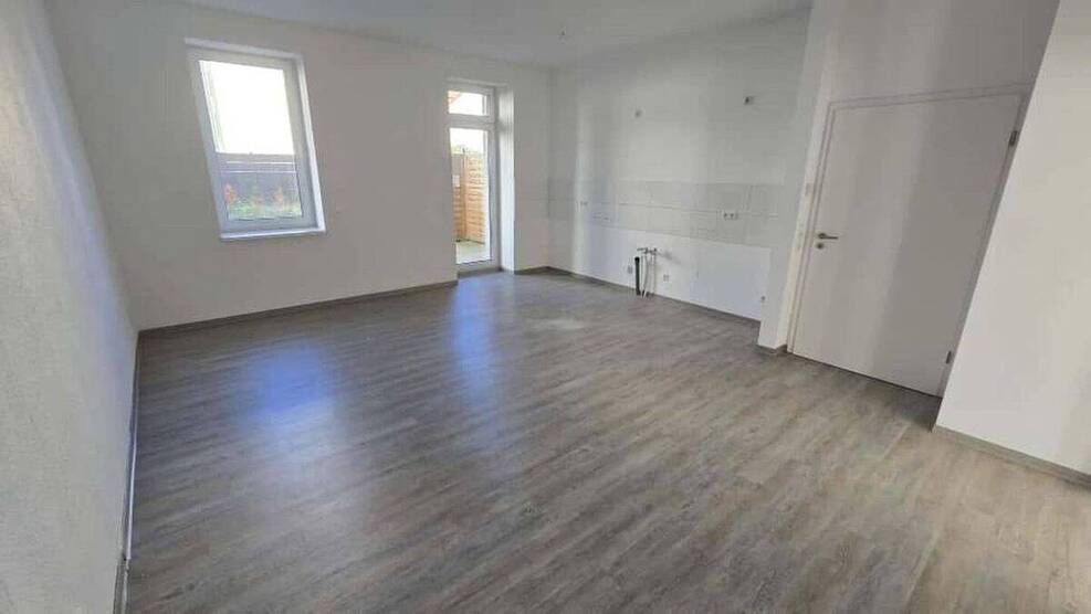 Helle sanierte 3-Zimmer-Wohnung mit Terrasse und Stellplatz 3 zimmer