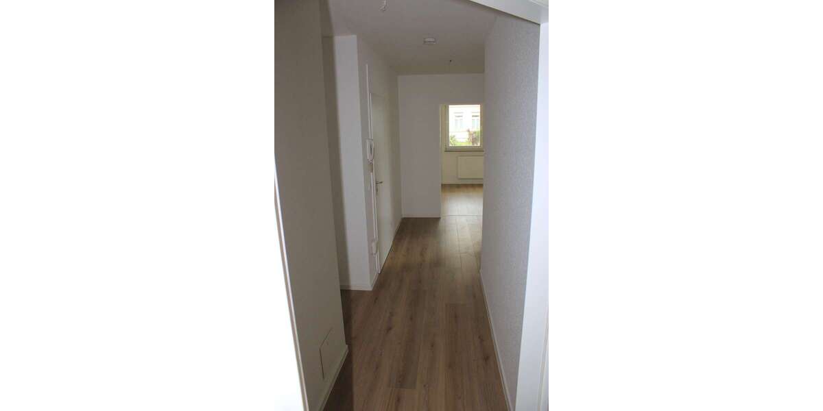 frisch renovierte 3 Zimmer-Wohnung mit Balkon und Tageslichtbad *ab sofort verfügbar* 3 zimmer