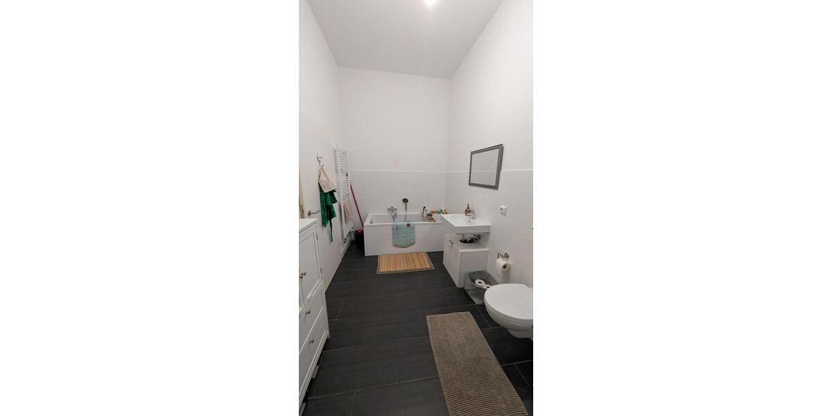 Etagenwohnung Magdeburg Lemsdorf - 4 Zimmer, 106 m&sup2;, 1.057&euro; | Angebot:24741434