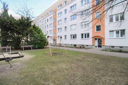 Wohnung Magdeburg Nordwest - 3.5 Zimmer, 69 m&sup2;, 140.000&euro; | Angebot:25906570