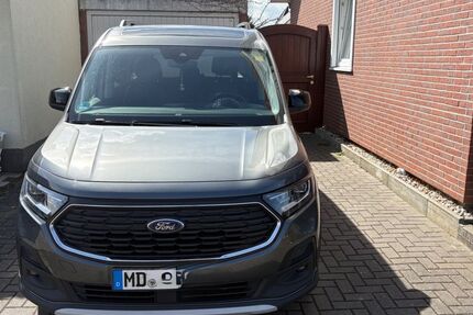 Ford Tourneo Connect 76.000 km 25.000 &euro; Magdeburg 39116