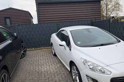 Peugeot 308 97.000 km 5.100 &euro; Wolmirsleben 39435