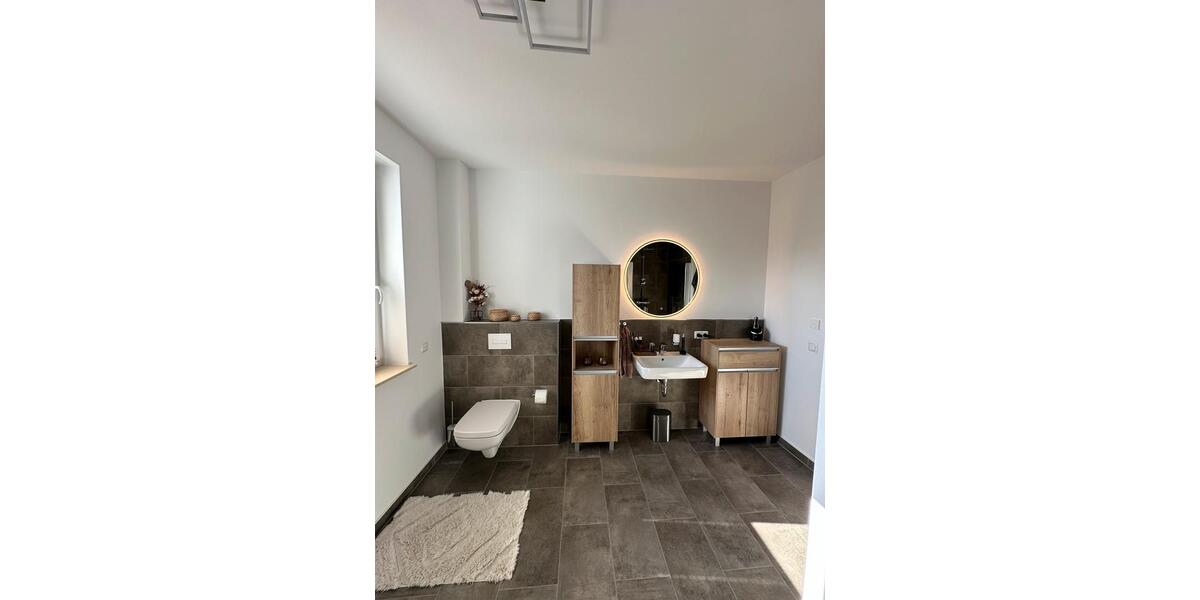 Etagenwohnung Wolmirstedt - 4 Zimmer, 102 m&sup2;, 1.267&euro; | Angebot:26003582