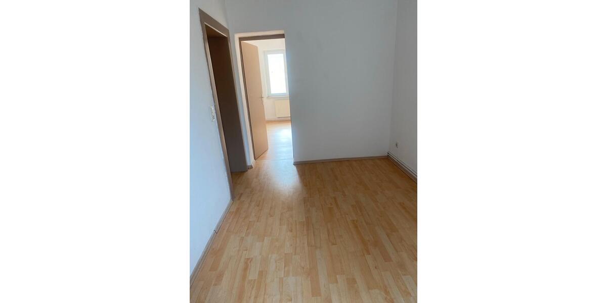 Erdgeschoßwohnung Calbe (Saale) - 3 Zimmer, 52 m&sup2;, 258&euro; | Angebot:24728679