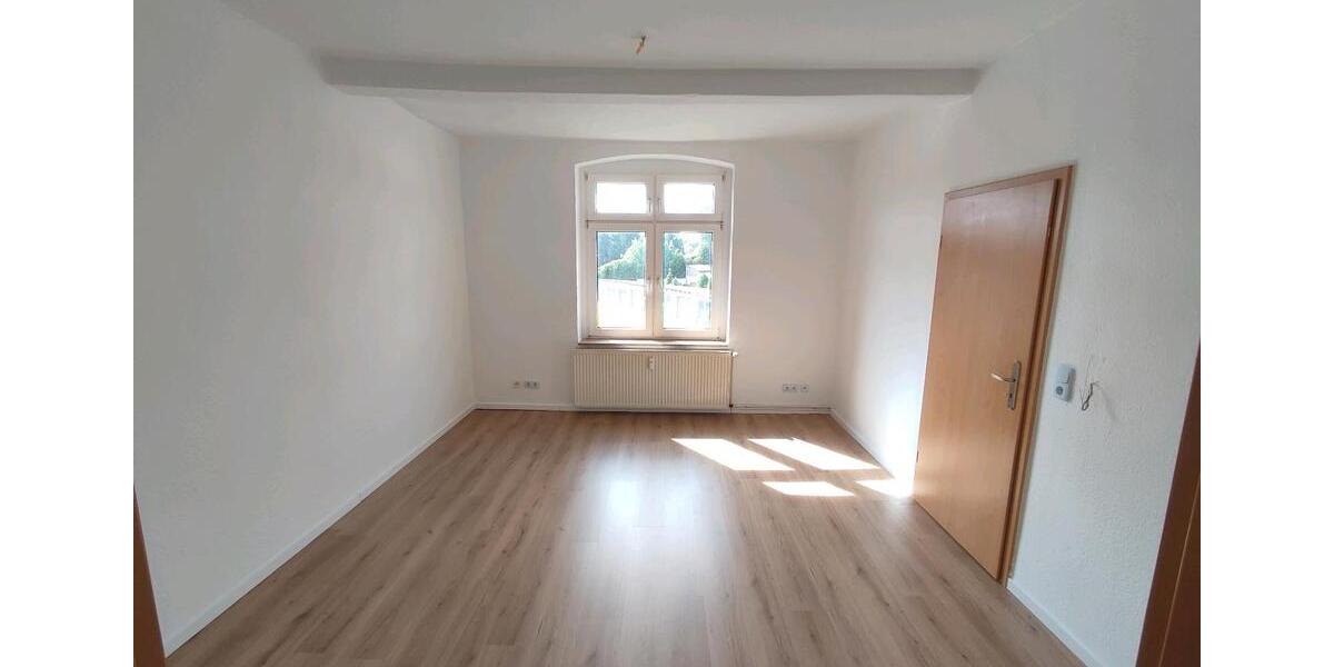 Dachgeschoßwohnung Egeln - 3 Zimmer, 65 m&sup2;, 450&euro; | Angebot:26449023