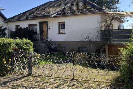 Haus Bülstringen - 4 Zimmer, 135 m&sup2;, 149.000&euro; | Angebot:26275975