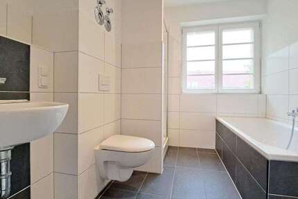 Wohnung Magdeburg Stadtfeld West - 4 Zimmer, 88 m&sup2;, 927&euro; | Angebot:26490699