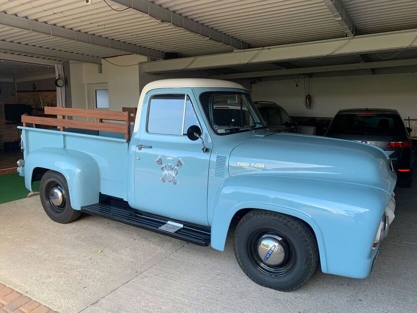 F 250