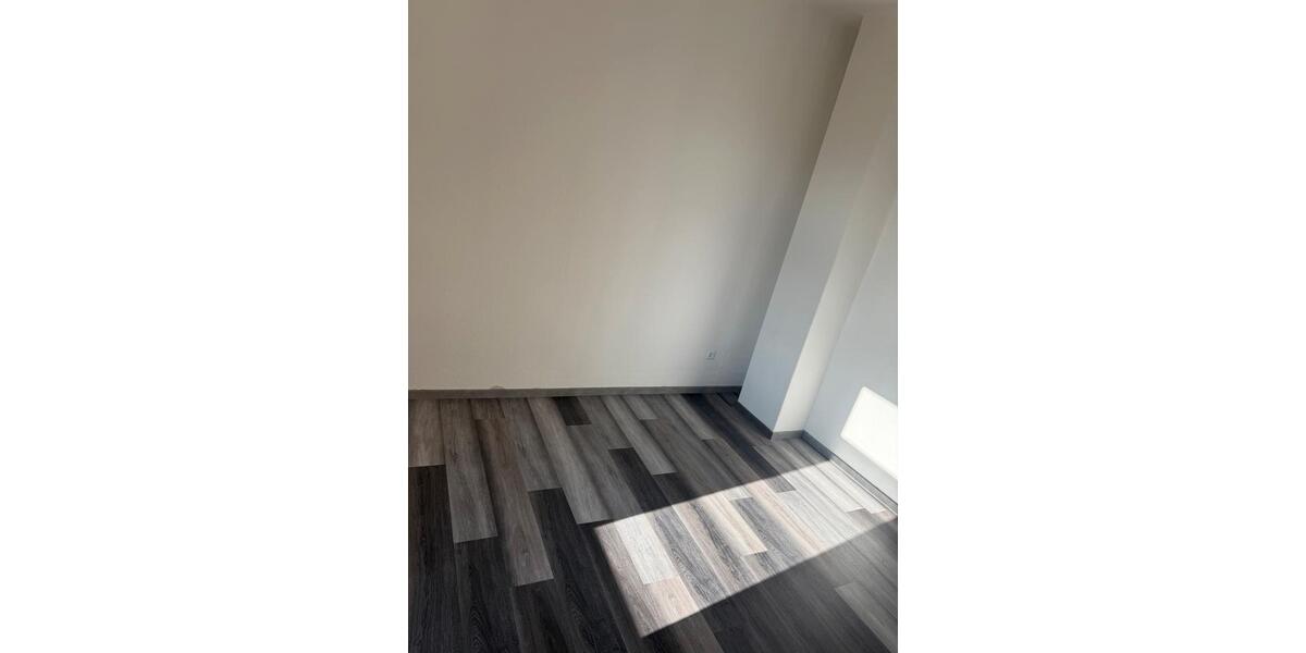 Etagenwohnung Burg - 3 Zimmer, 85 m&sup2;, 900&euro; | Angebot:26592269