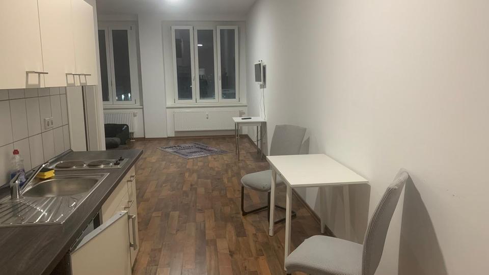 Etagenwohnung Magdeburg Neue Neustadt - 1 Zimmer, 33 m&sup2;, 390&euro; | Angebot:24755383