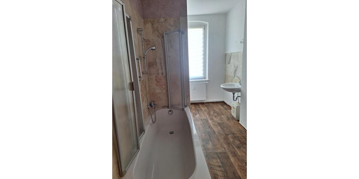 Erdgeschoßwohnung Barby - 2 Zimmer, 56 m&sup2;, 336&euro; | Angebot:26040254