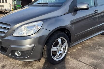 Mercedes-Benz B 180 189.600 km 4.999 &euro; Magdeburg 39126