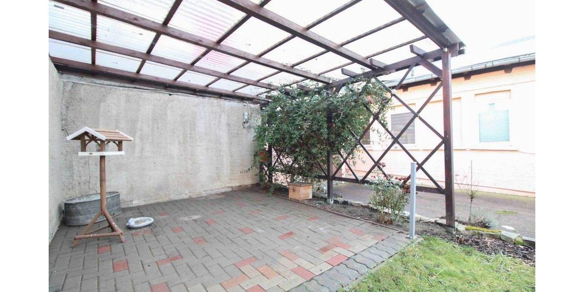 Reihenmittelhaus Calbe - 5 Zimmer, 220 m&sup2;, 113.000&euro; | Angebot:26176324