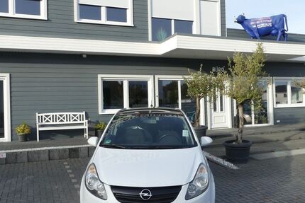 Opel Corsa 111.000 km 6.500 &euro; Magdeburg 39108