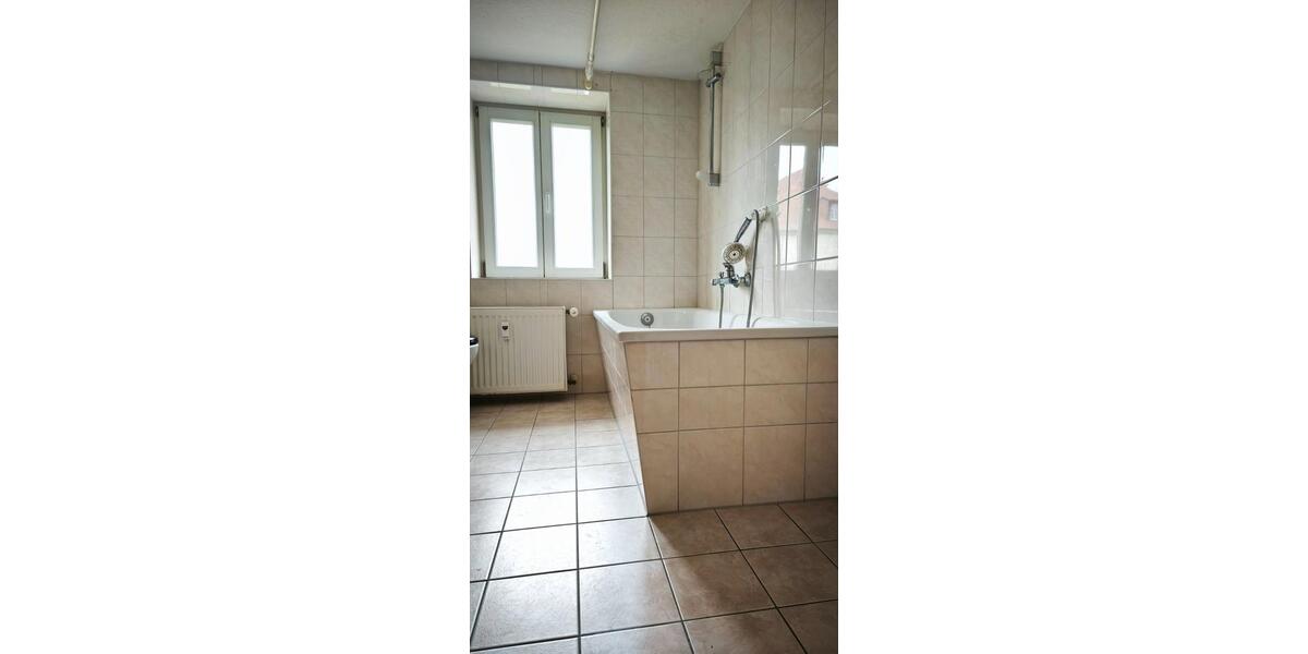 Etagenwohnung Egeln - 2 Zimmer, 37 m&sup2;, 339&euro; | Angebot:26096243