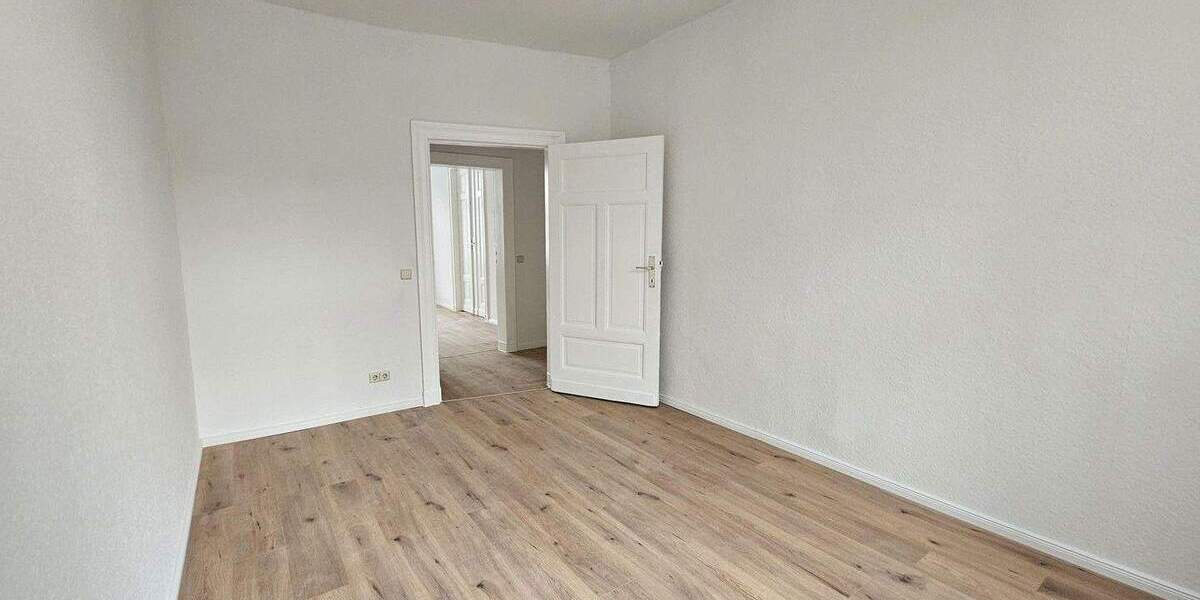 Etagenwohnung Magdeburg Stadtfeld Ost - 3 Zimmer, 92 m&sup2;, 835&euro; | Angebot:26167358