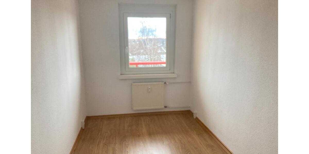 Etagenwohnung Magdeburg Großer Silberberg - 4 Zimmer, 90 m&sup2;, 678&euro; | Angebot:26660657