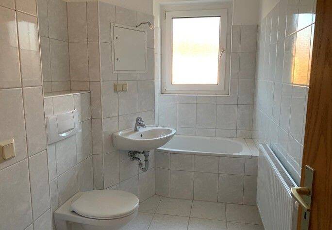 Etagenwohnung Oschersleben - 2 Zimmer, 51 m&sup2;, 357&euro; | Angebot:26799465