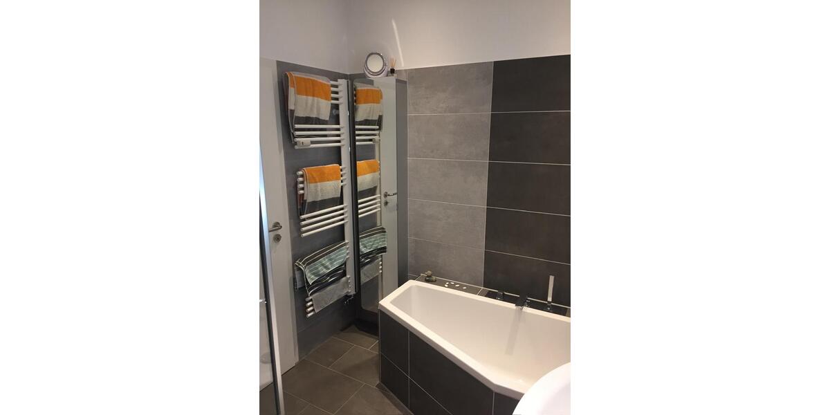Hochparterre Magdeburg Brückfeld - 3 Zimmer, 72 m&sup2;, 240.000&euro; | Angebot:27083832