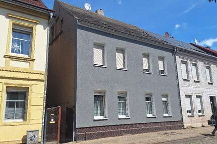 Haus Sachsen-Anhalt - Burg Burg - 7 Zimmer, 168 m&sup2;, 115.000&euro; | Angebot:26996030