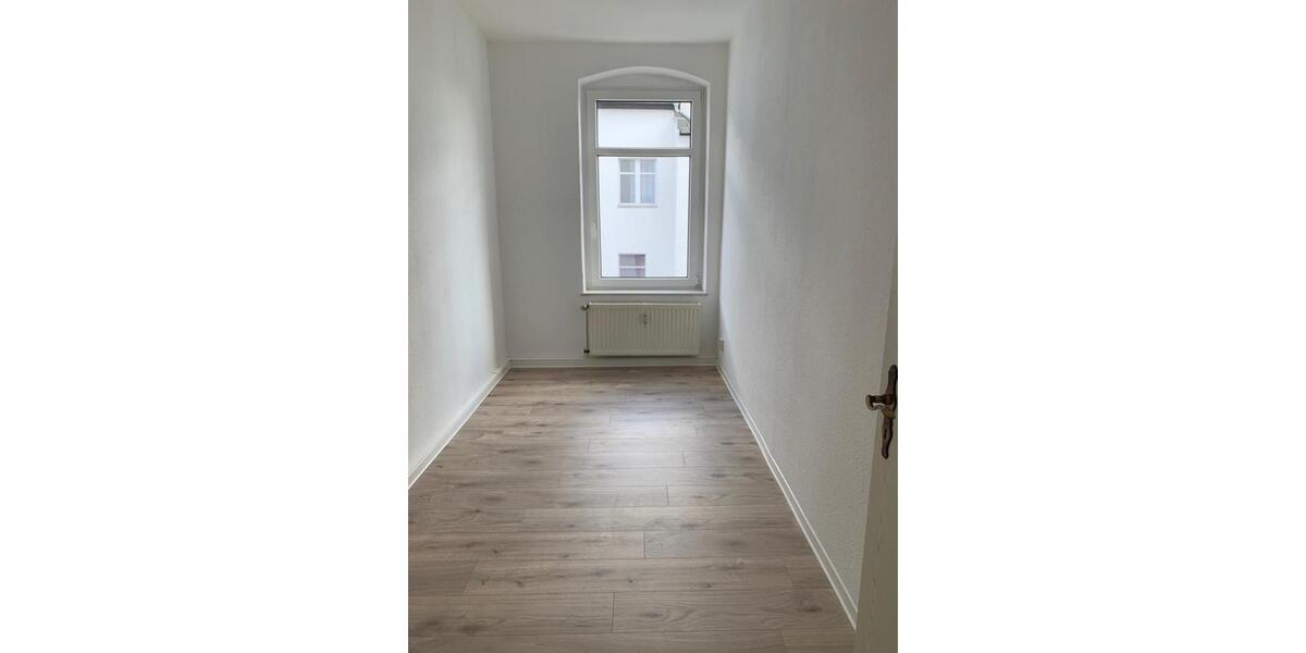 Etagenwohnung Magdeburg Brückfeld - 2 Zimmer, 48 m&sup2;, 330&euro; | Angebot:25382481