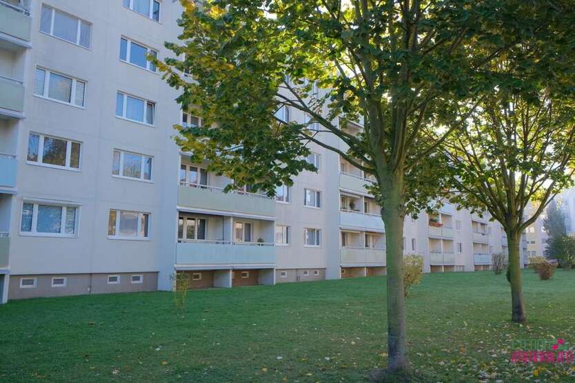 Wohnung zum Kaufen in Magdeburg 96.000 € 60.6 m² 3 zimmer