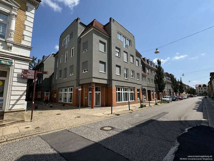 Büro in Haldensleben 297 € 150 m² zimmer
