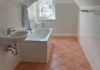 Gemütliche 2-Zimmer-Wohnung mit Stellplatz in der Schillerstr.