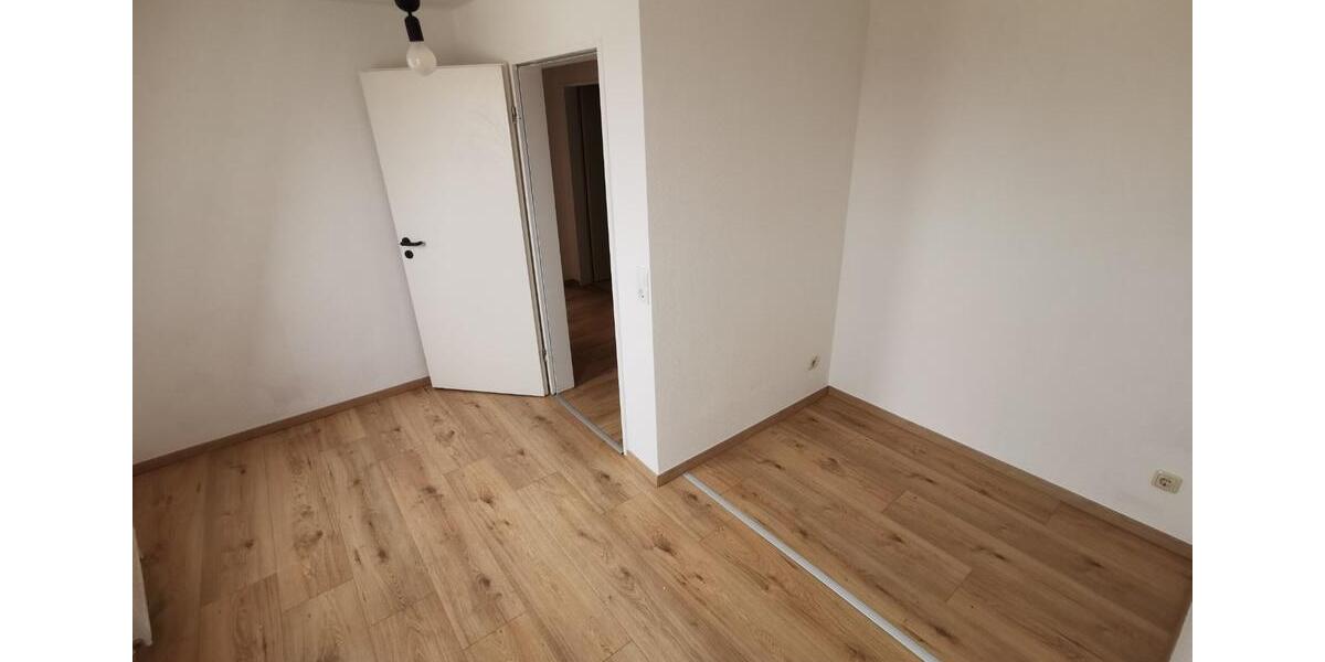 Maisonettenwohnung Magdeburg Nordwest - 4.5 Zimmer, 100 m&sup2;, 280.000&euro; | Angebot:25943391