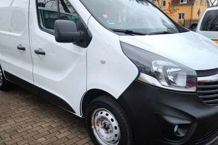 Opel Vivaro 73.000 km 12.980 &euro; Magdeburg 39130