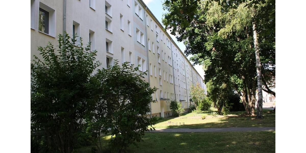Etagenwohnung Schönebeck (Elbe) - 2 Zimmer, 49 m&sup2;, 285&euro; | Angebot:26533753
