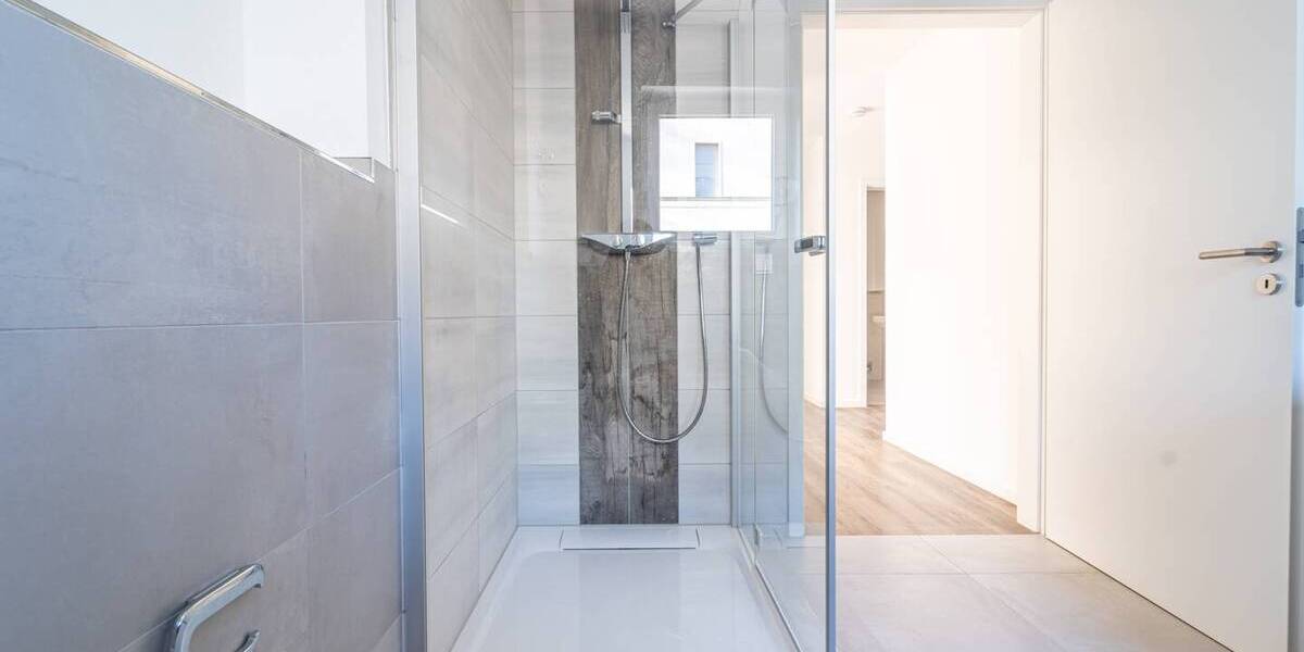 Etagenwohnung Magdeburg / Sudenburg Sudenburg - 4 Zimmer, 140 m&sup2;, 1.799&euro; | Angebot:26260725