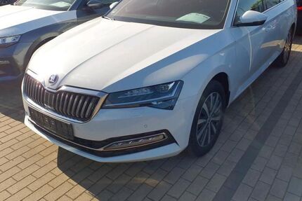 Skoda Superb 147.300 km 21.940 &euro; Magdeburg 39118