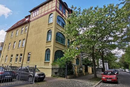 Sehr gepflegte Altbau Wohnung zu vermieten zimmer