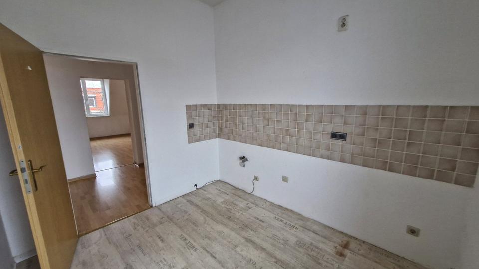 Dachgeschoßwohnung Magdeburg Leipziger Straße - 3 Zimmer, 78 m&sup2;, 510&euro; | Angebot:18896990