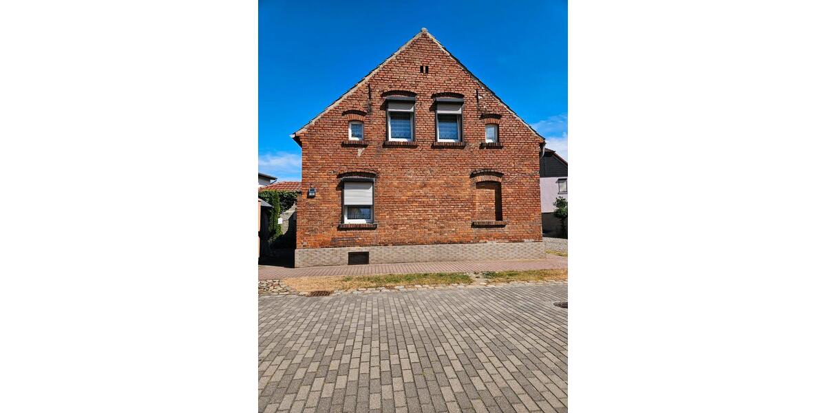 Doppelhaushälfte Egeln - 3 Zimmer, 80 m&sup2;, 49.000&euro; | Angebot:26865493