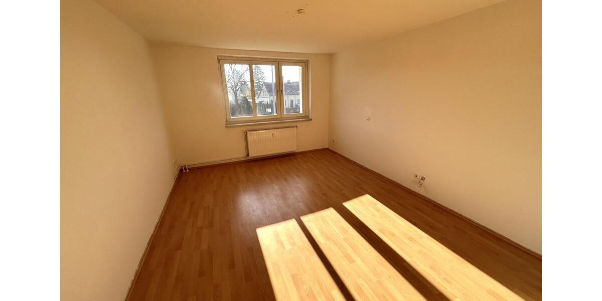 Etagenwohnung Magdeburg Diesdorf - 3 Zimmer, 59 m&sup2;, 383&euro; | Angebot:25999386