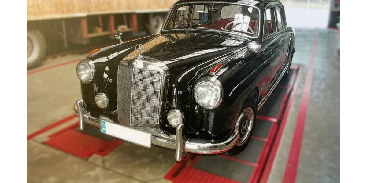 Mercedes-Benz 220 69.700 km 61.761 € Barleben 39179