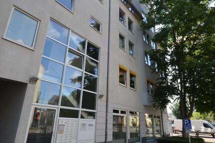 Wohnung Magdeburg Stadtfeld Ost - 1 Zimmer, 25 m&sup2;, 204&euro; | Angebot:26785264