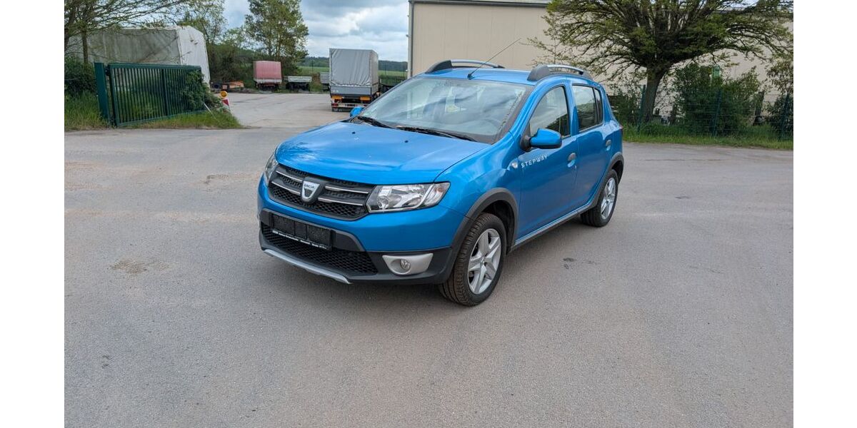 Dacia Sandero 78.000 km 5.700 &euro; Neuenhofe 39345