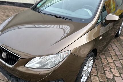 Seat Ibiza 121.048 km 4.950 € Magdeburg 39112
