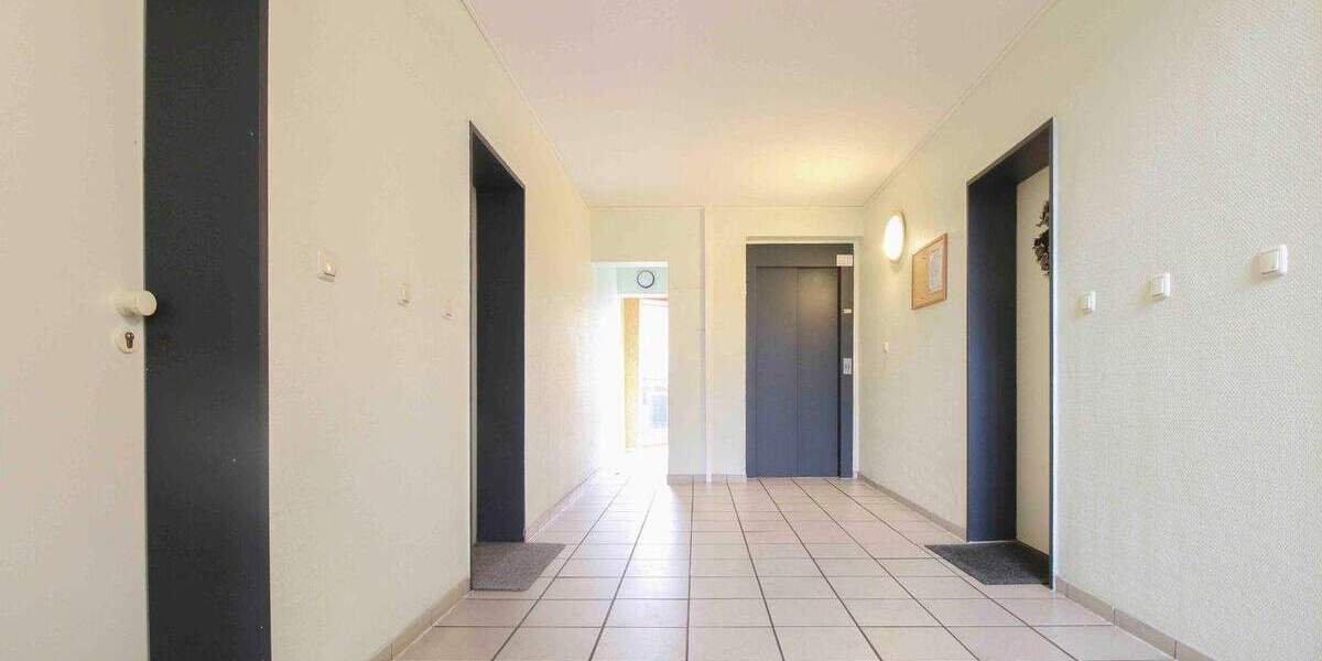 Etagenwohnung Magdeburg Neue Neustadt - 2 Zimmer, 63 m&sup2;, 85.000&euro; | Angebot:25400460