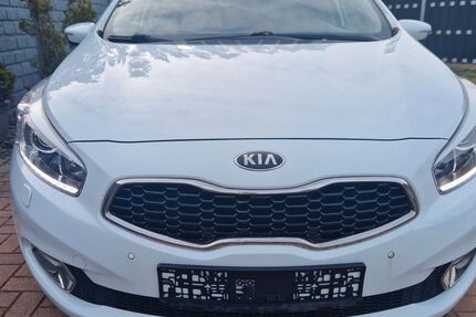 Kia ceed Sportswagon 150.000 km 7.800 &euro; Theeßen 39291