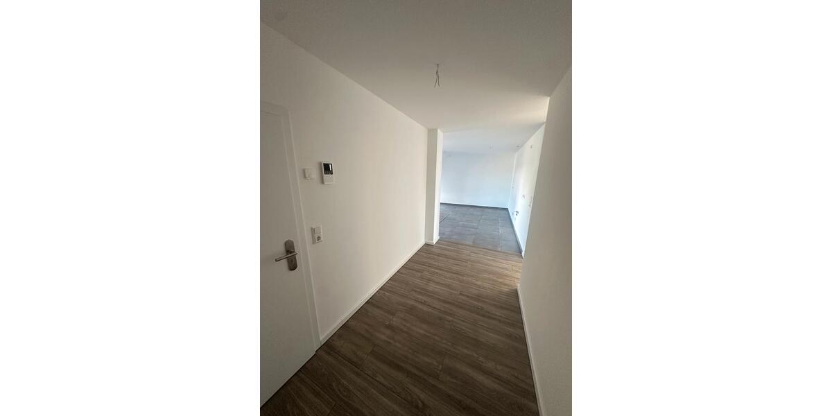 Etagenwohnung Magdeburg Alt Olvenstedt - 3 Zimmer, 90 m&sup2;, 1.350&euro; | Angebot:26463262
