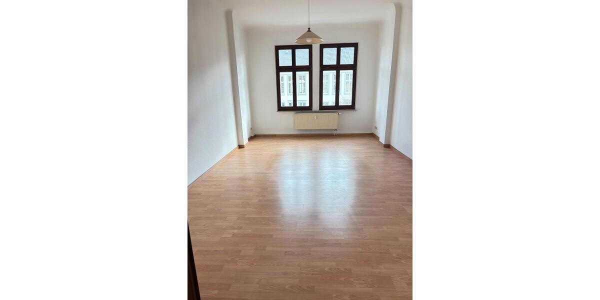 Etagenwohnung Magdeburg Nordwest - 2 Zimmer, 69 m&sup2;, 650&euro; | Angebot:26003577